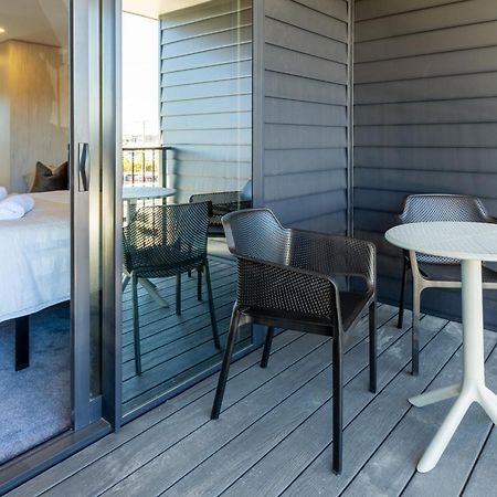 Explore From 8 Wilmer: Upper Level Cozy Studio Christchurch Exterior photo